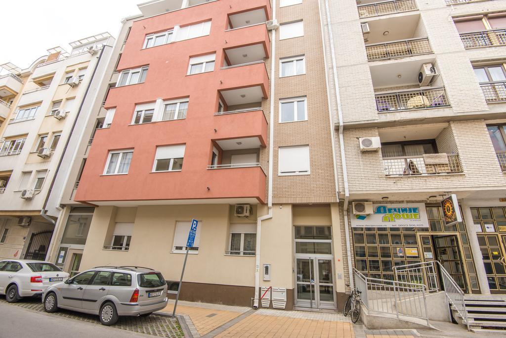 Apartment Simpatico Нови Сад Стая снимка