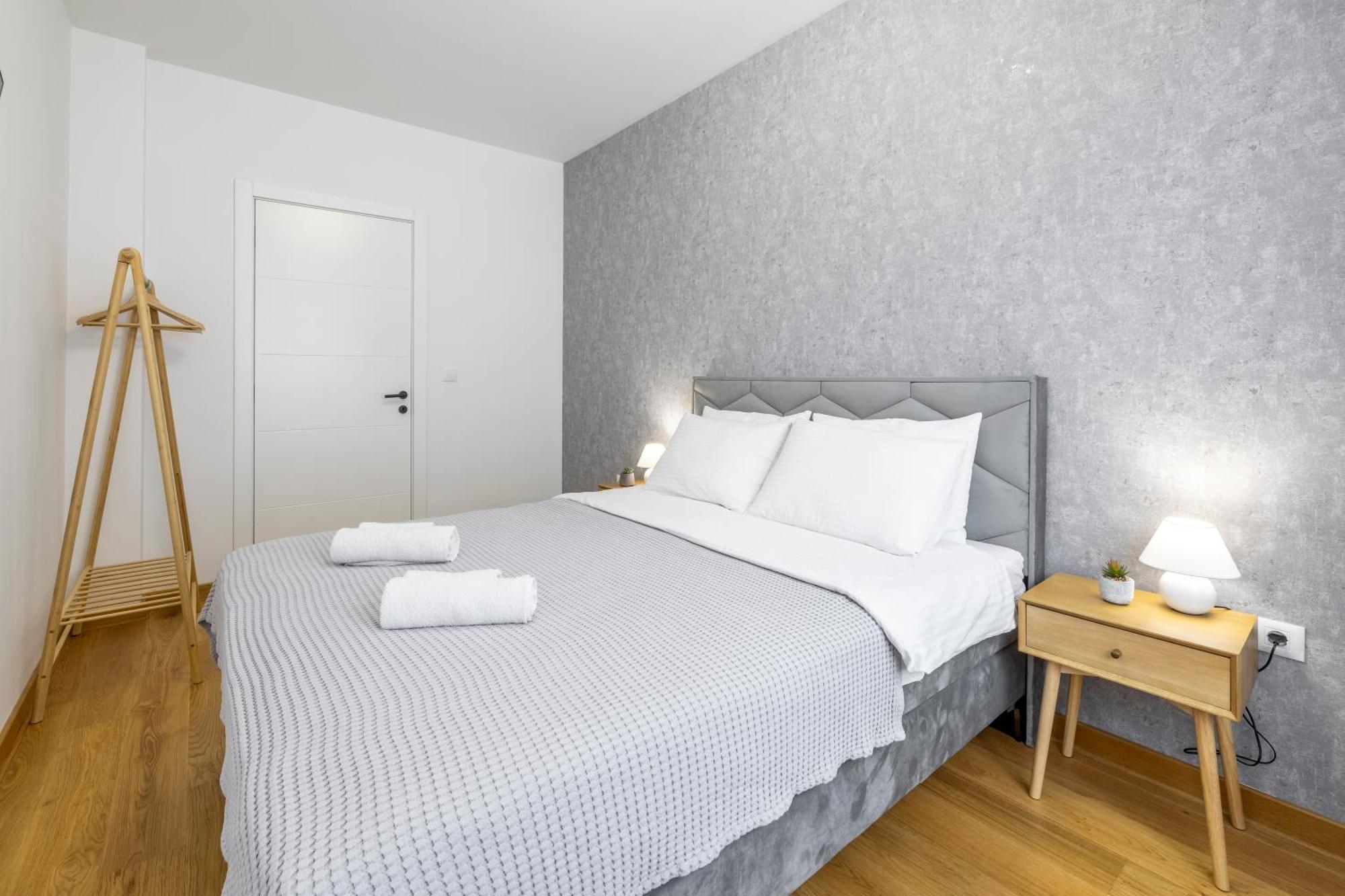 Apartment Simpatico Нови Сад Екстериор снимка